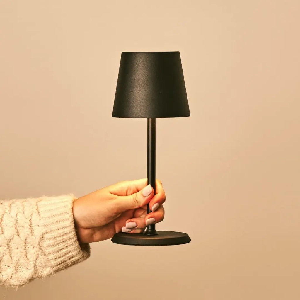 James cordless lamp on dining table in ambient light mode