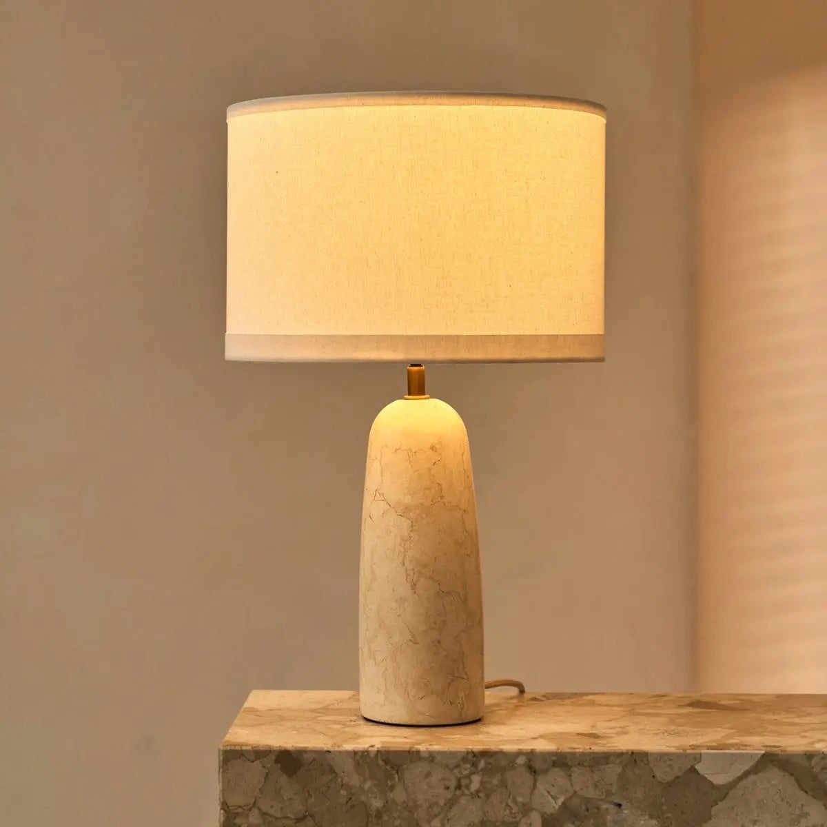 Valencia table lamp close-up of natural marble veining