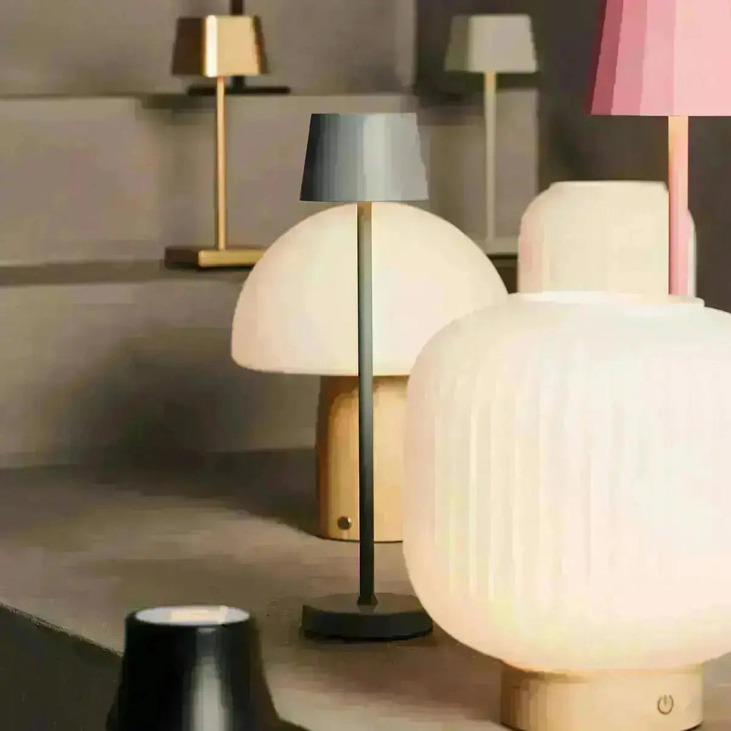Central Station Dock with Sarphati lamps and smartphone charging