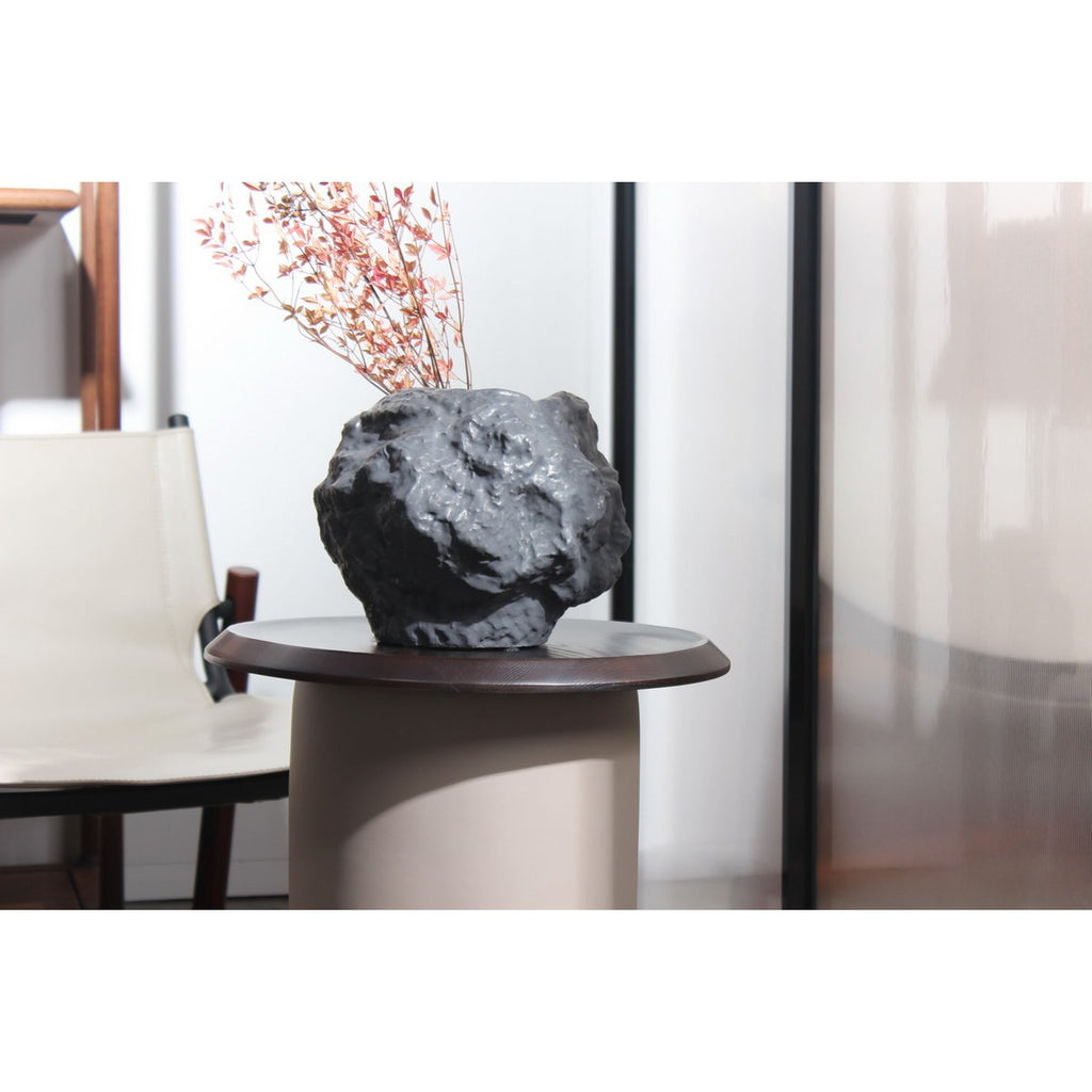 Chu Black Keramik-Skulpturenvase mit Felsentextur