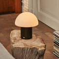 Siebe donkerbruin hout & glas draadloze tafellamp