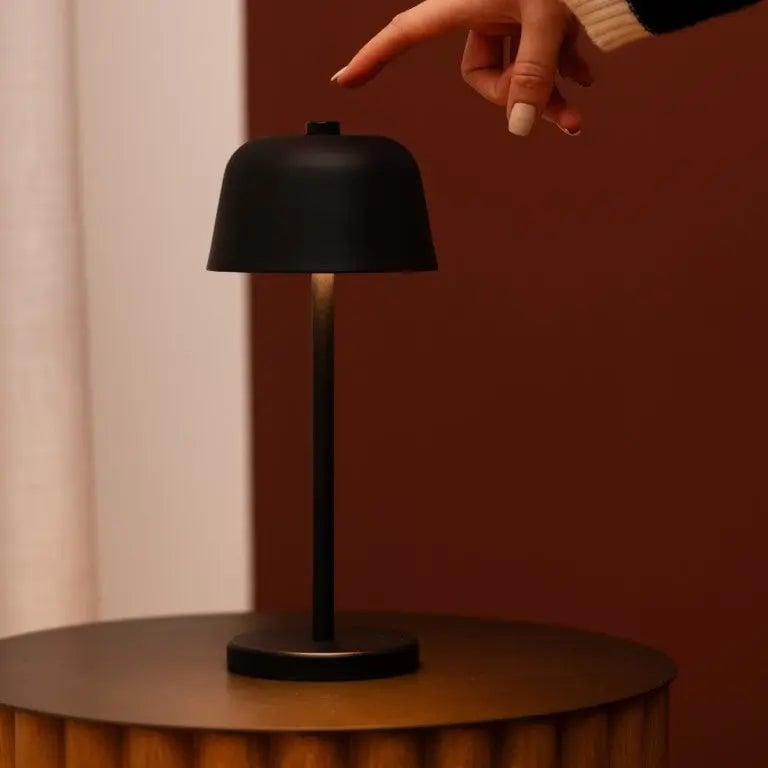 Anton metal lamp USB-C charging port detail