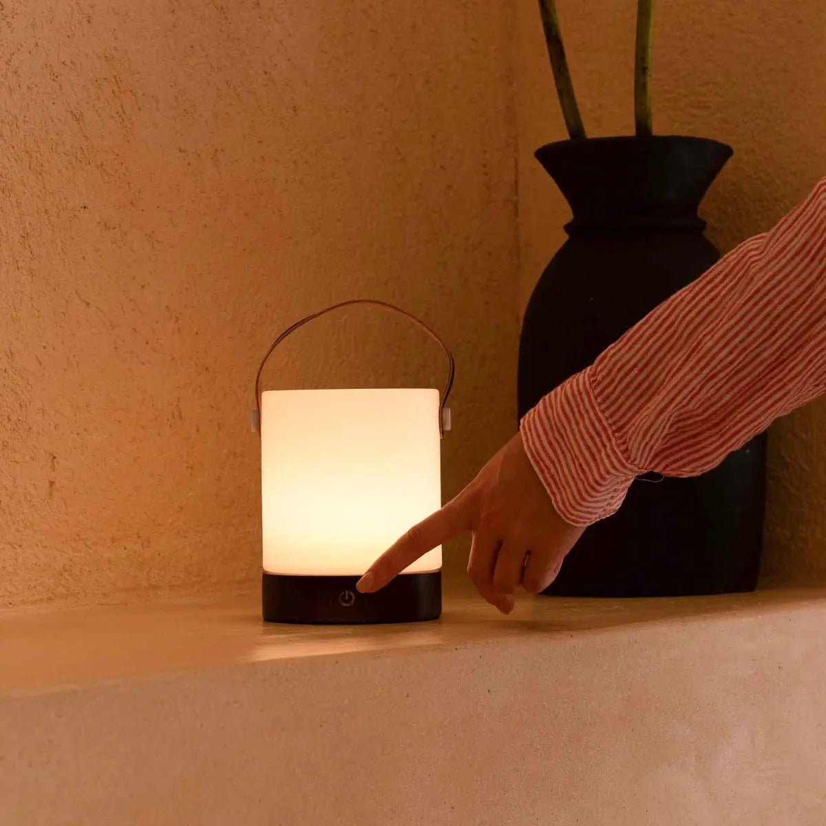 Avery rechargeable lamp task light bright mode