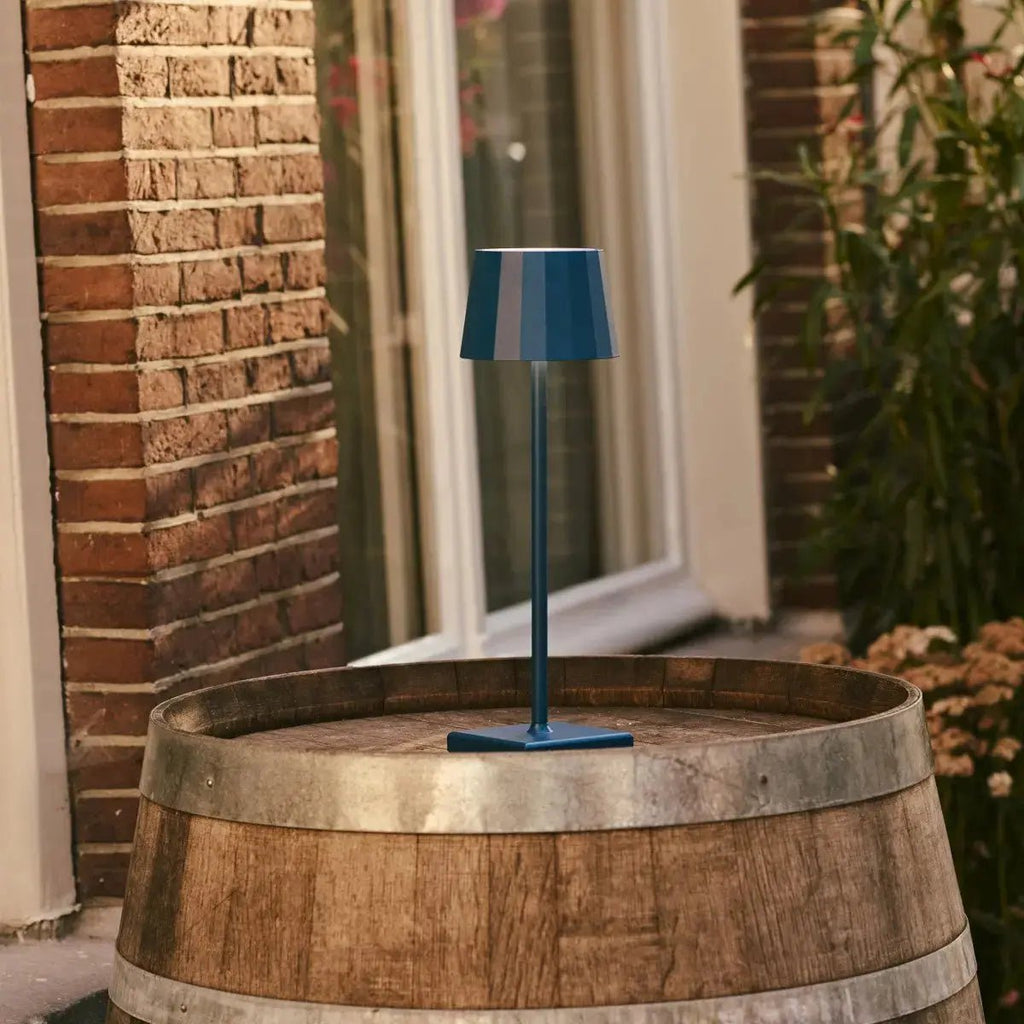Wouter Delft blue metal rechargeable cordless table lamp