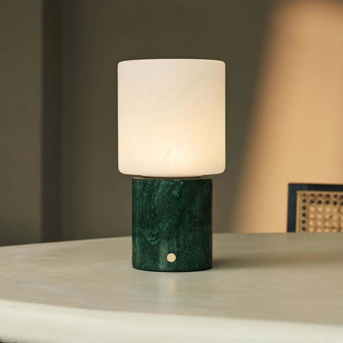 Cuyp Verde Alpi marble rechargeable table lamp green stone