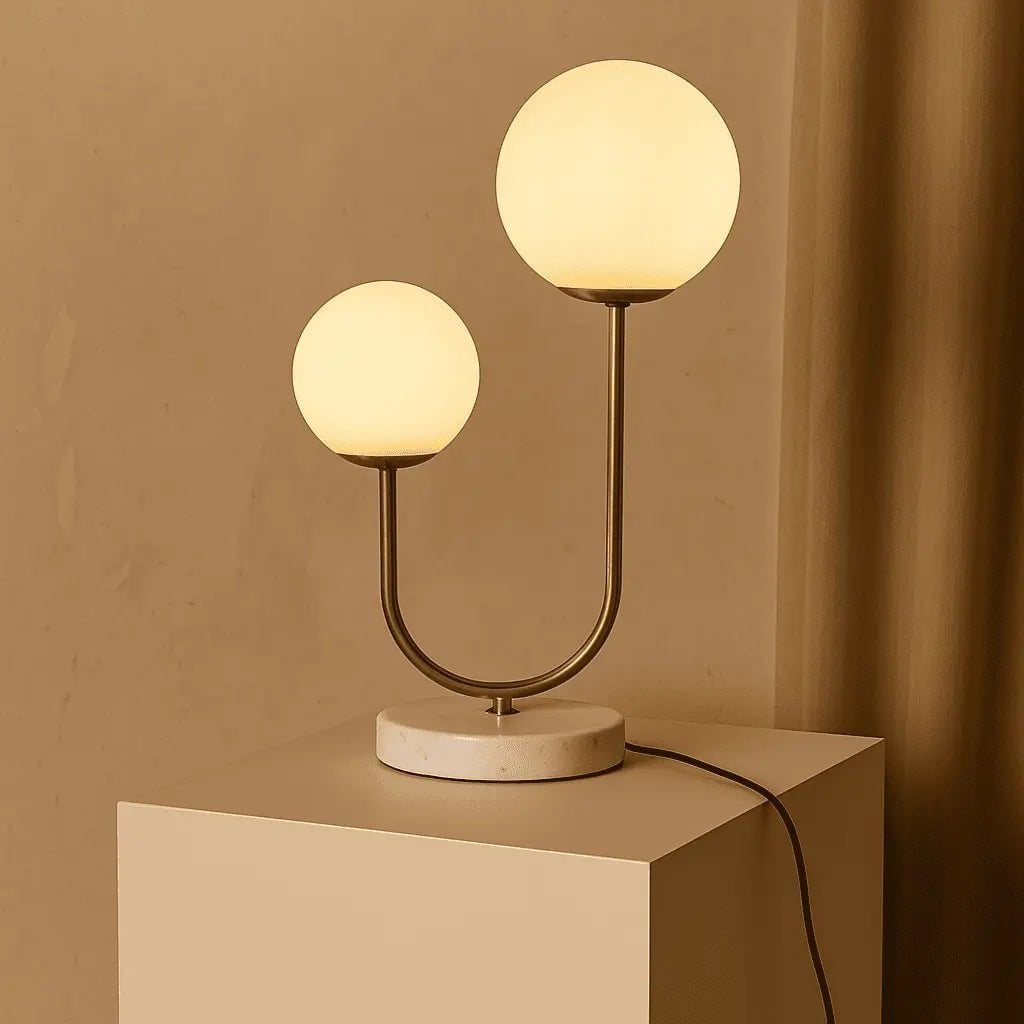 Giorgia corded lamp close-up of dual E27 fittings