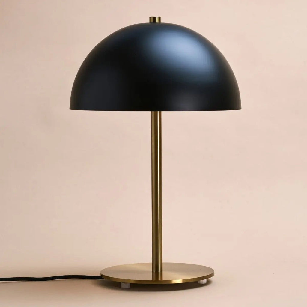 Lola gold lamp detail of 2m cord and anti-slip base