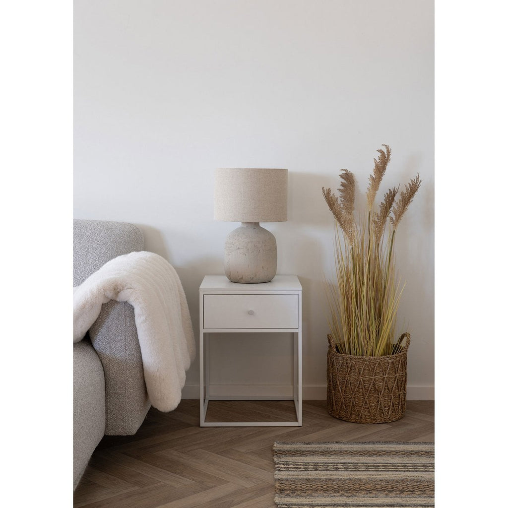 Solea ceramic lamp side view showing smooth rounded base