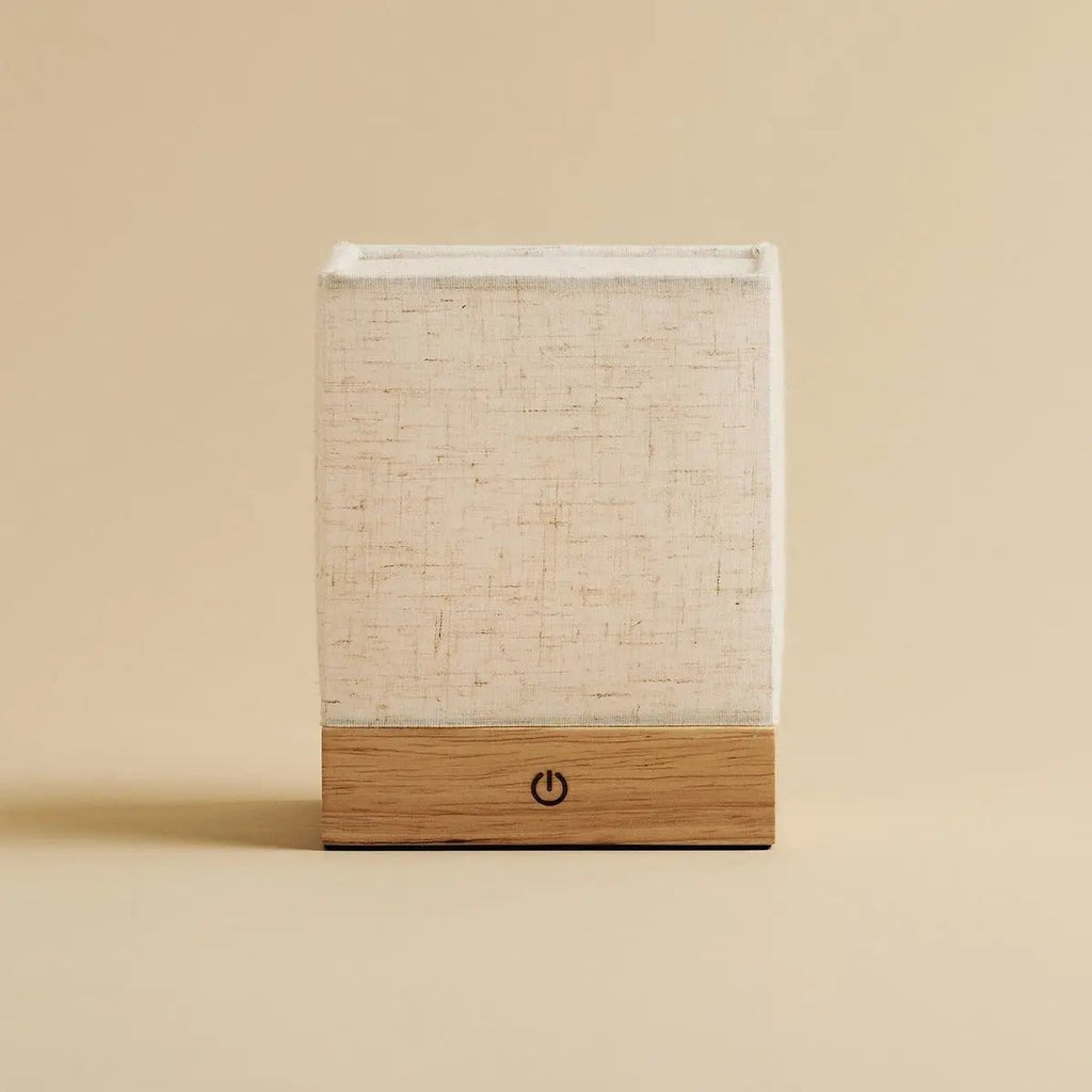 Zano linen lamp USB-C charging detail