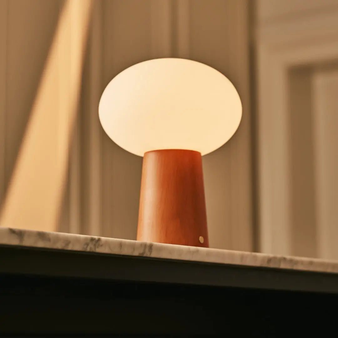 Max cordless table lamp full product view on white background