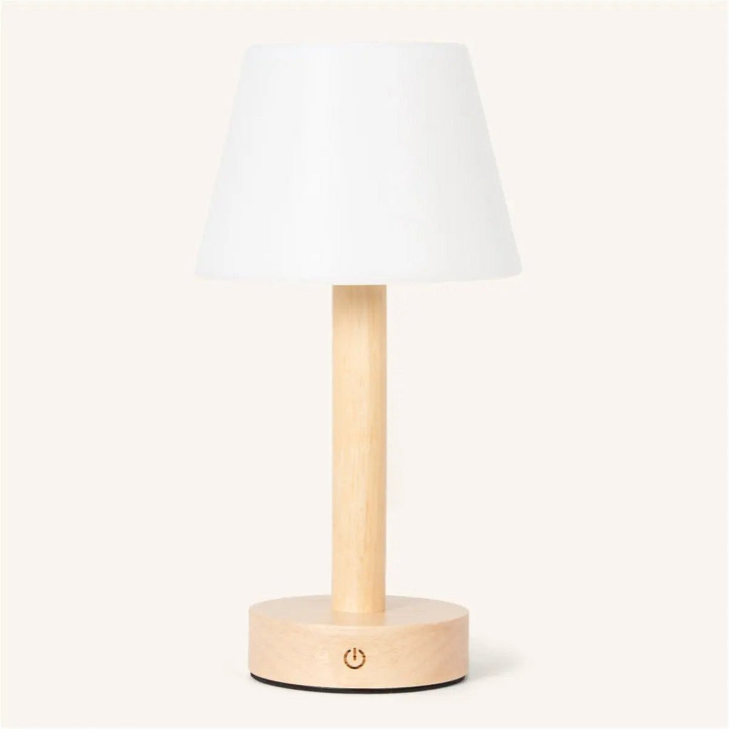 Zoe lamp detail of polyethene diffuser