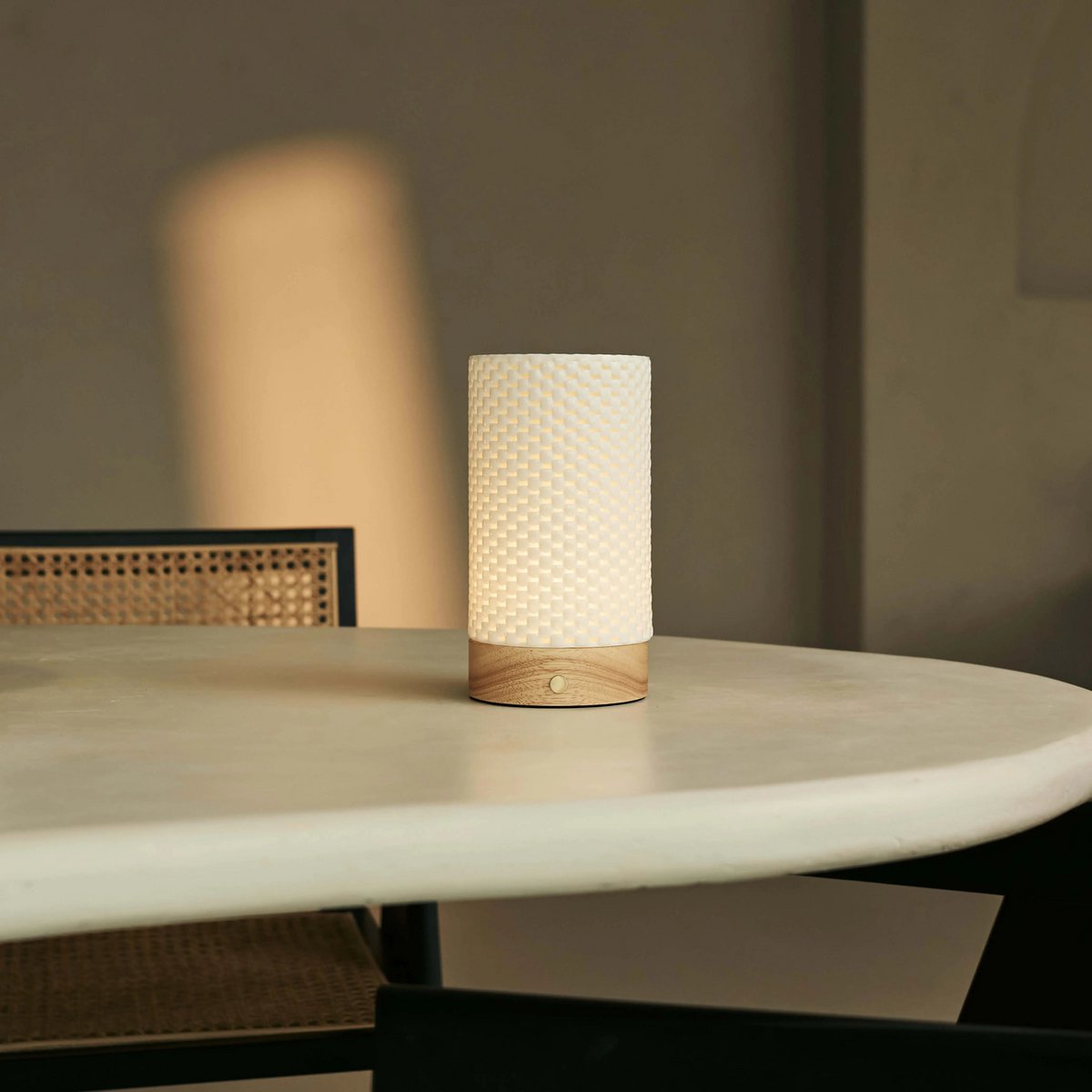 Nova cordless lamp modular shade twist detail