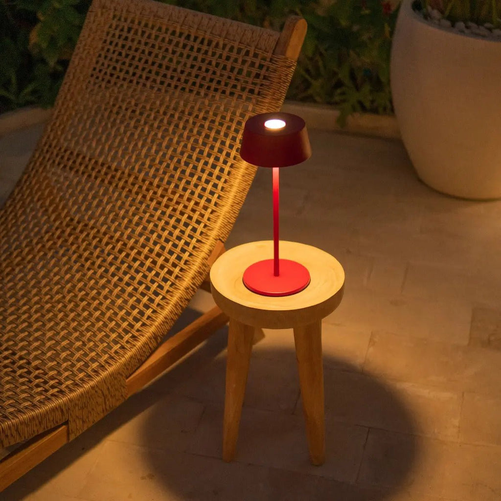Hugo Berry Red Metal Rechargeable Touch Table Lamp