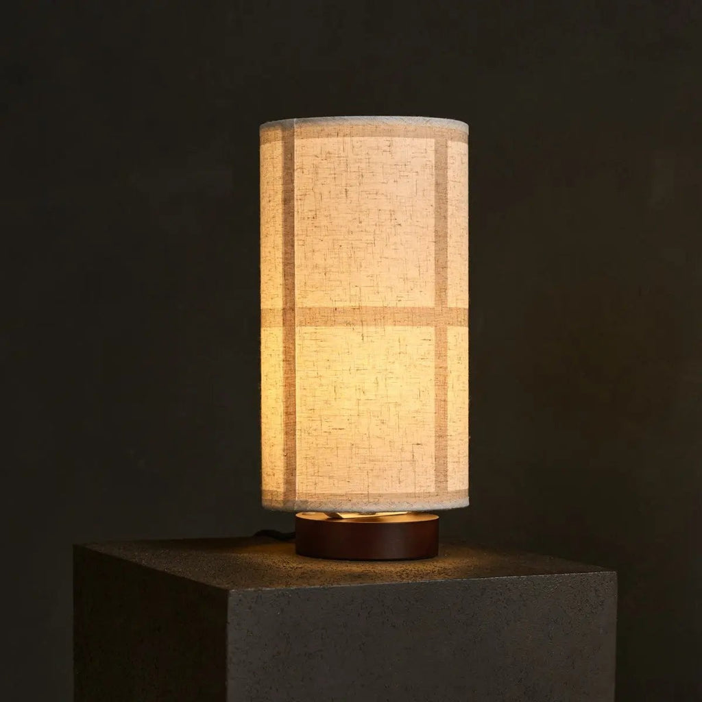 Sakura rubberwood base detail with anti-slip finish
