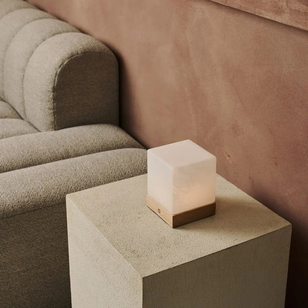 Yce Mini cordless lamp candlelight warm mode