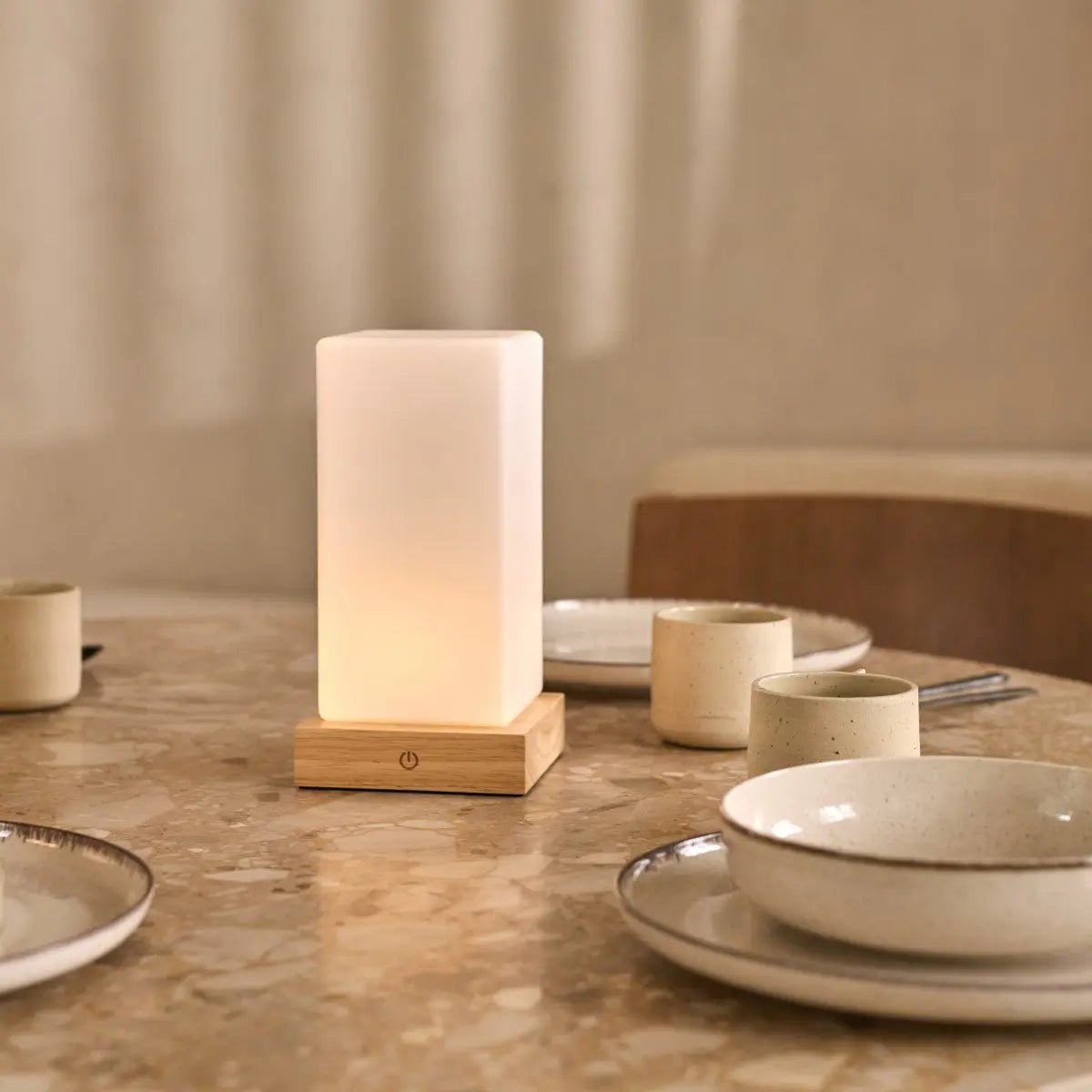 Zayn cordless lamp overhead view