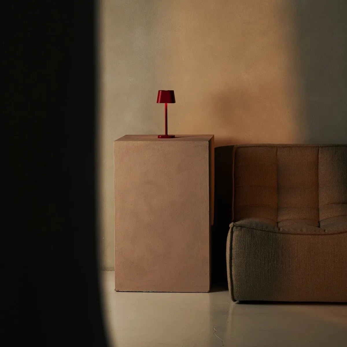 Remi cordless lamp styled in contemporary interior