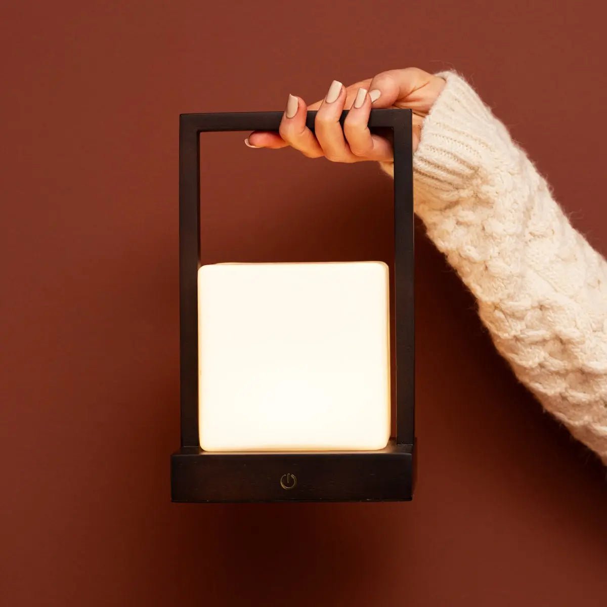 Noah cordless lamp detail of touch-dim function