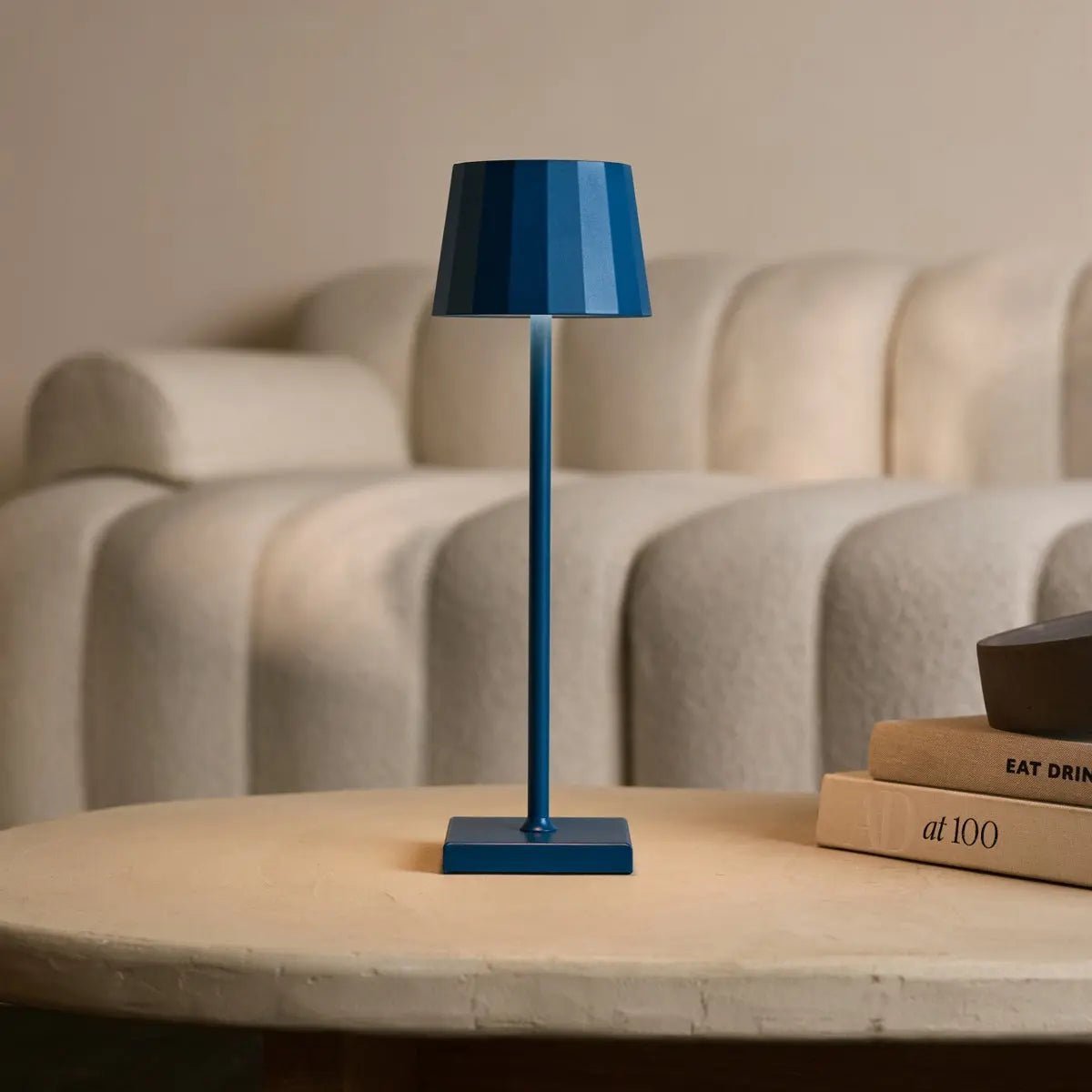 Wouter rechargeable table lamp candlelight mode warm glow