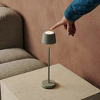 Vondel lamp close-up shadow grey finish and touch base