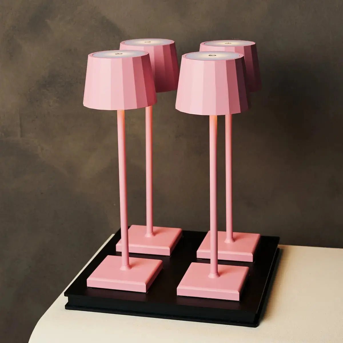 Wouter lamp ambient warm light mode on dining table