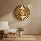 Tsijn Brass Wall Lamp in loungehoek naast linnen stoel